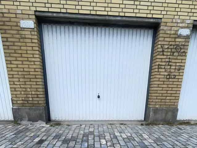 Garagebox te Huur Scheveningen Direct Beschikbaar