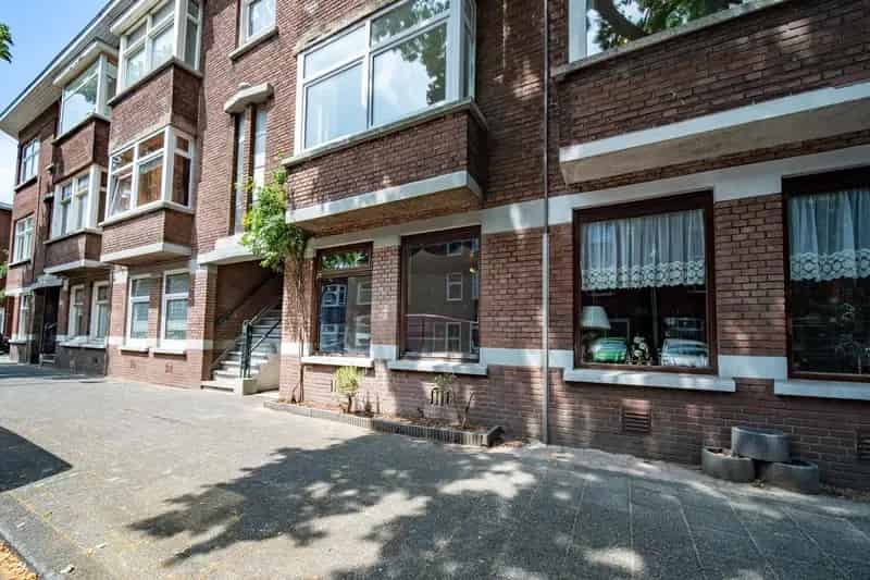 2 Kamer Benedenwoning Den Haag Ruime Tuin Starters