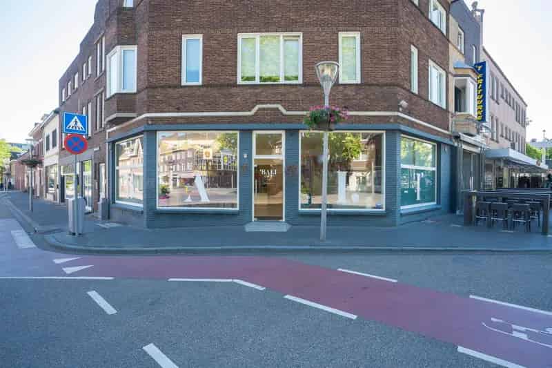 Winkel te huur Geleen Centrum 105m²