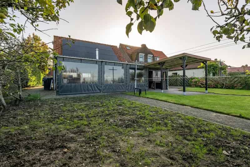 Huis Te Koop , 32, Generaal Snijdersstraat, Nieuwe-Tonge, Zuid-Holland