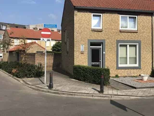 Half Vrijstaande Woning Maastricht Nabij Centrum AZM Universiteit
