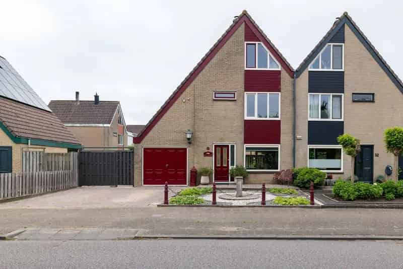 Royale 2 1 Kapwoning met Garage 310m2 Eigen Grond
