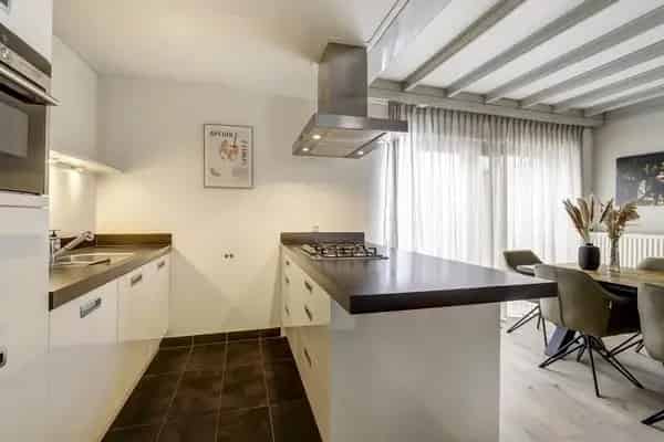 Ruime bovenwoning Venlo Centrum 133m2 3 slaapkamers dakterras