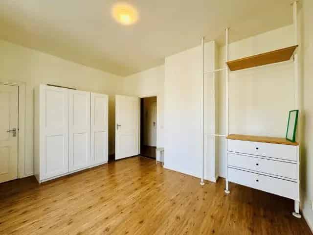 2 Kamer Hoekappartement Oud Zuid Amsterdam 63m2