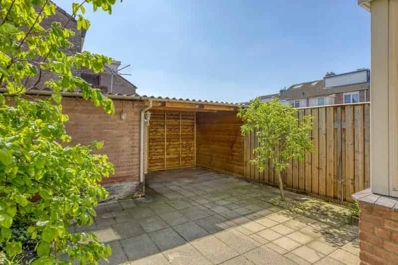 Ruime Tussenwoning Oss 3 slaapkamers  Nieuwe CV-Ketel