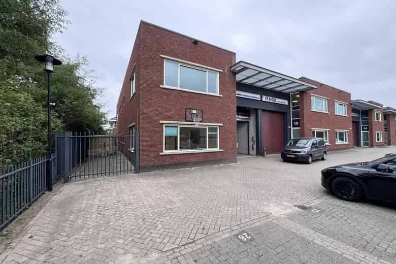 Bedrijfsruimte te huur Barendrecht 165m²