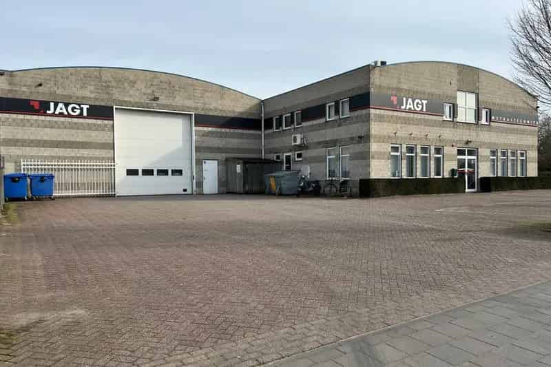 Bedrijfshal Te Huur Tegelen 1000m² Kantoor Opslag