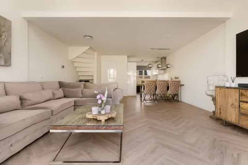 Huis te koop Overbos 4 slaapkamers moderne keuken tuin