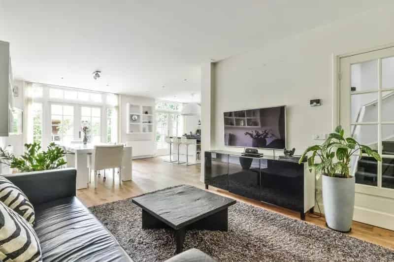 Huis te koop: Molenaar 10 1251 LV Laren (NH) | Funda