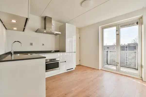 Ruim Appartement 100m2 Amsterdam Huur Gezin Stel Balkon Lift