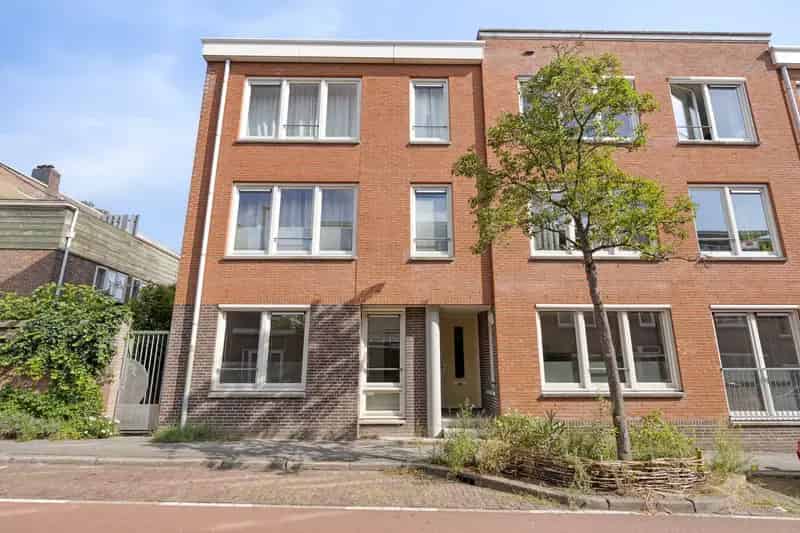 Ruim appartement te koop Arnhem Statenkwartier