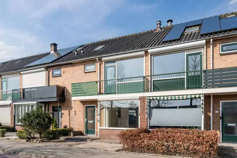 Belegging Bodegraven: 4 Slaapkamers Verhuurde Tussenwoning