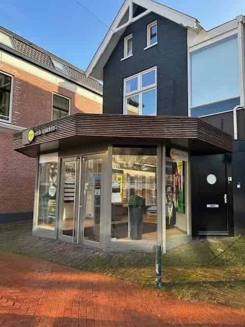 Belegging Bussum: Woon Winkelpand Julianaplein