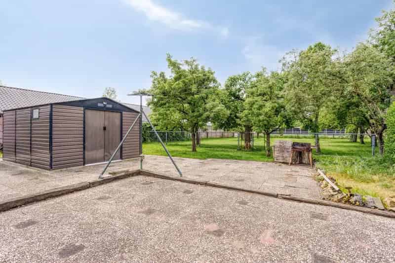 Huis te koop Herveld: Landelijk gelegen vrijstaand huis met grote garage
