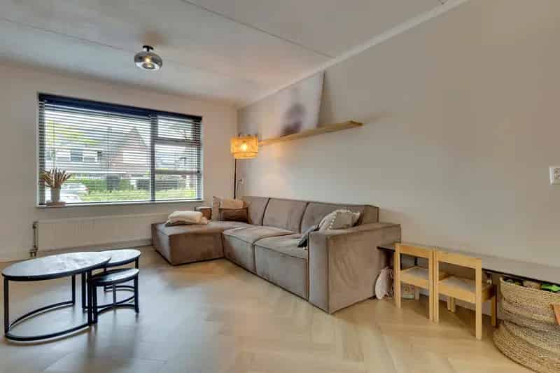 Instapklare gezinswoning Dierdonk 3 slaapkamers moderne badkamer zonnepanelen