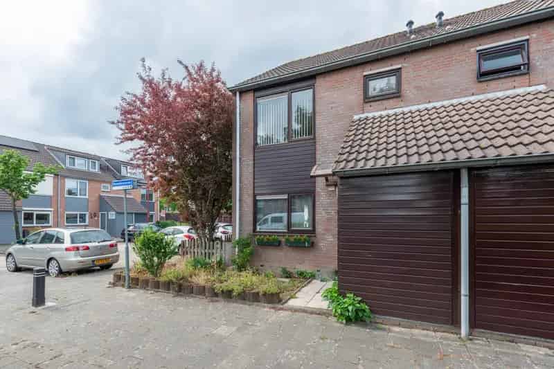 Hoekwoning Lekboulevard Vreeswijk 4 slaapkamers