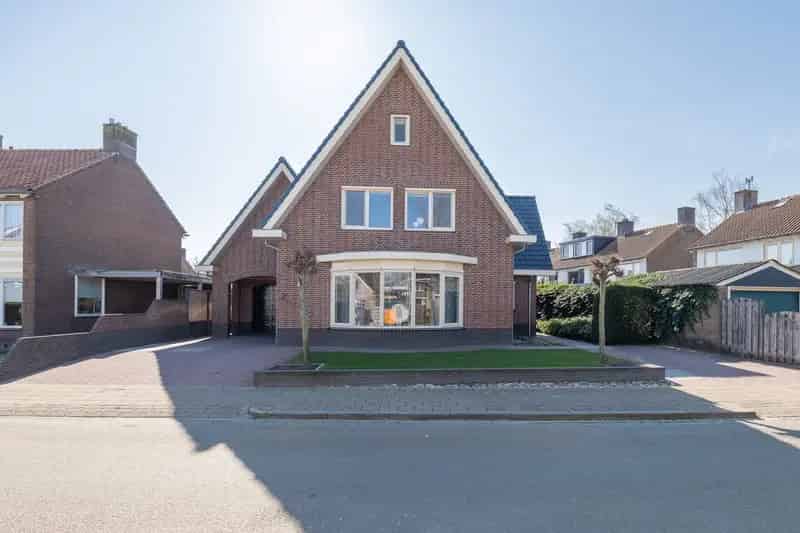 Vrijstaande woning 5 slaapkamers Kootwijkerbroek
