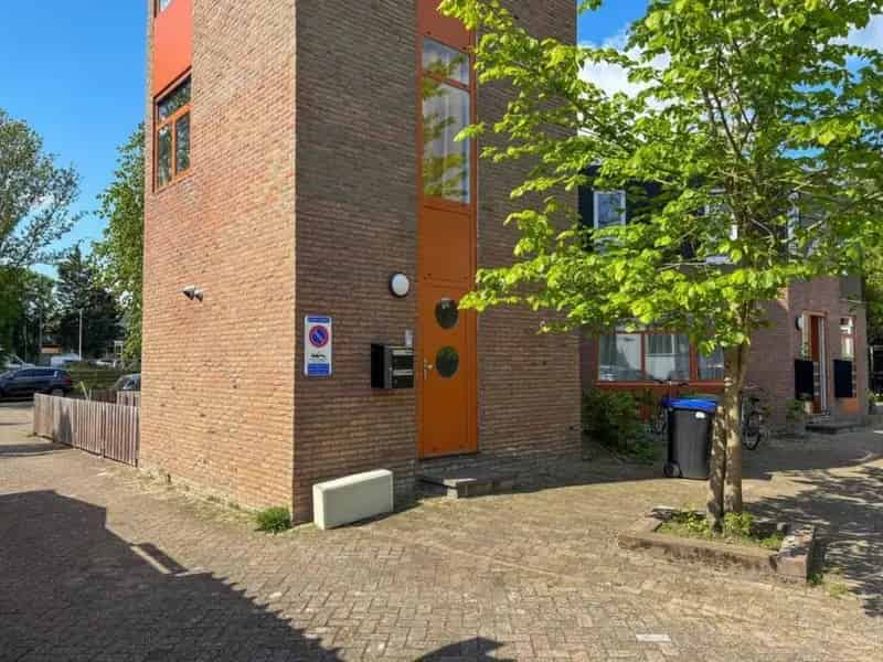 Te Huur: Ruim Modern Appartement Wormerveer