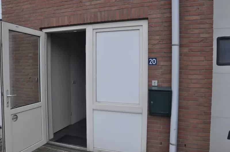 Bedrijfspand te Huur A15