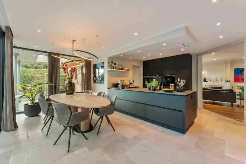 Villa te Hoogstraten 4 slaapkamers Zuidgerichte tuin