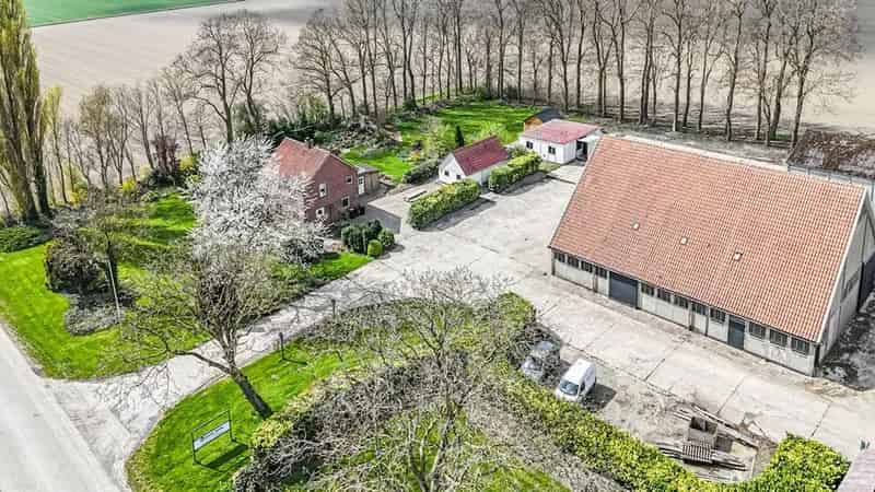 Woonboerderij Luttelgeest 7465m2 3 slaapkamers
