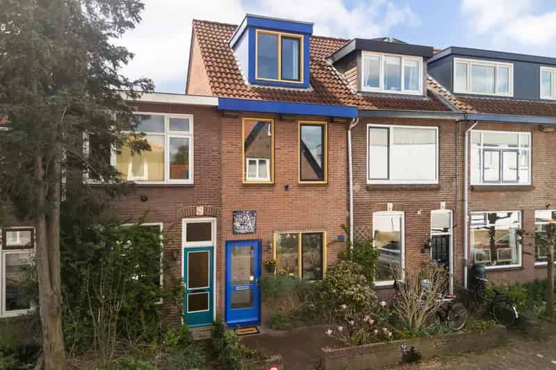 Huis te koop Amersfoort Zuid: unieke woning met 4 woonlagen
