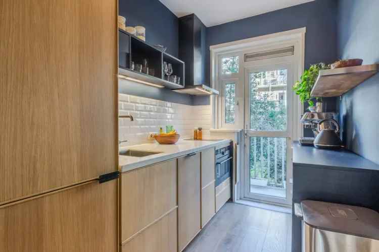 Amsterdam West Jaren 30 Appartement 2 kamers Balkon