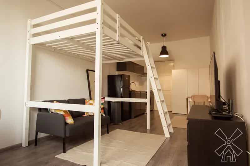 Studio Den Haag: 2 Internationale Studenten