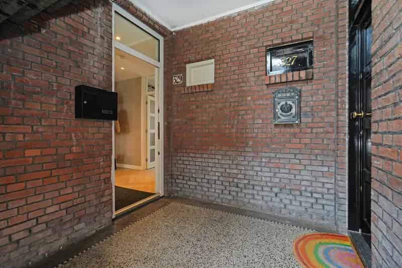Appartement te koop Den Haag: 4 kamer benedenwoning nabij strand