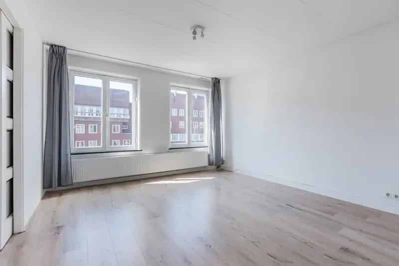 3 Kamer Appartement Amsterdam De Baarsjes Balkon Berging