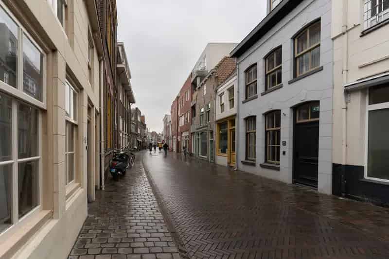 Beleggingspand Goes: Winkel, Shoarmazaak & 9 Kamers