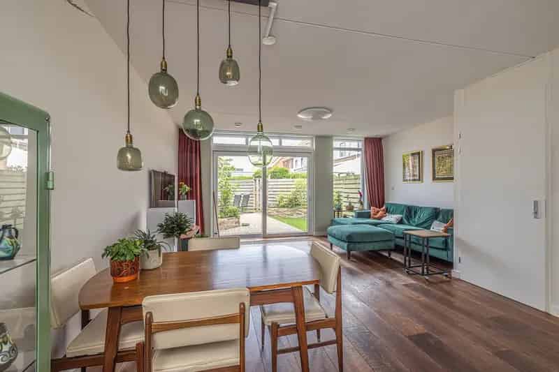 Moderne Tussenwoning Hillegom 4 slaapkamers Tuin Energielabel Aplus