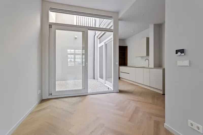 Huis te koop Den Haag Regentessekwartier 5 slaapkamers 2 badkamers 118m2