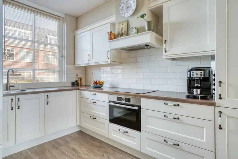 Eengezinswoning Dirksland 3 slaapkamers moderne keuken tuin
