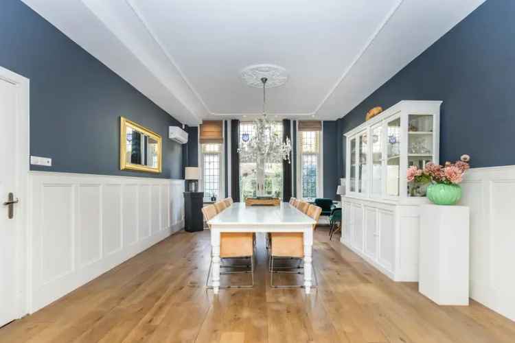 Statige Villa te Koop Schiedam West 11 Kamers 2 Badkamers