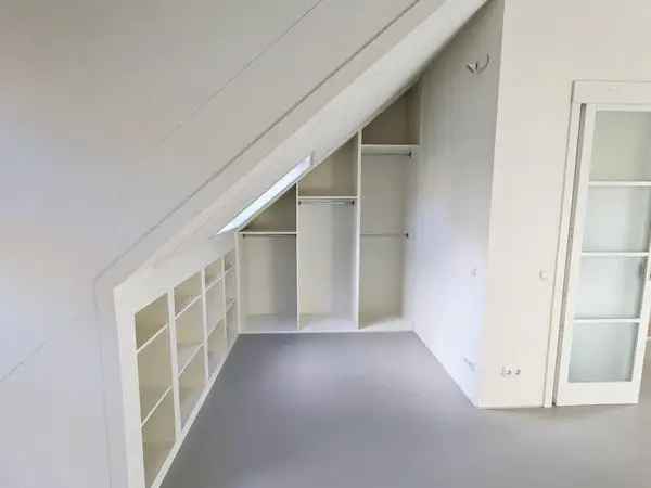 Appartement Te Huur in Almere, Flevoland