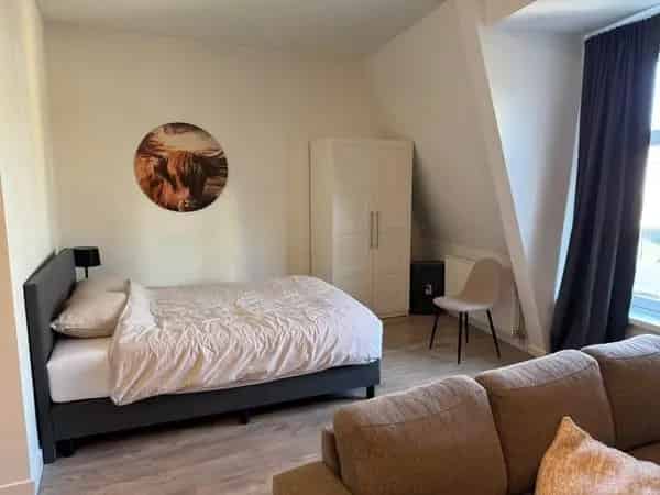 Ruime Studio Oude Westen Gemeubileerd Max 6 maanden
