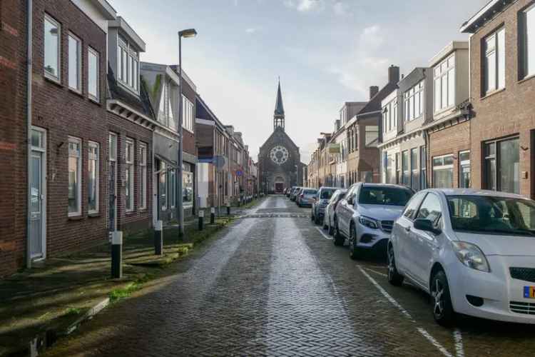 Eengezinswoning Te Koop in Den Helder, Noord-Holland