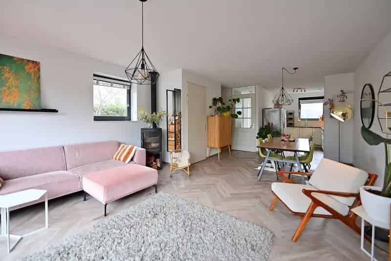 Moderne Rietgedekte Hoekwoning te Koop Blaricum