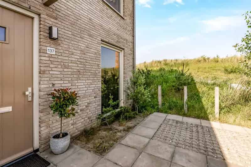 Moderne 4 Slaapkamers Huis te koop Almere Duin