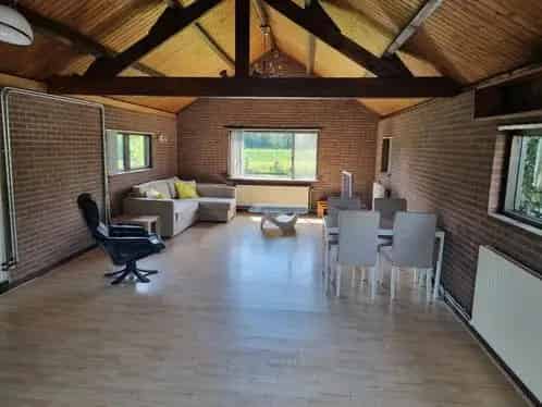 Ruime Studio Geldermalsen 60m2 Eigen Keuken Badkamer Parkeerplek