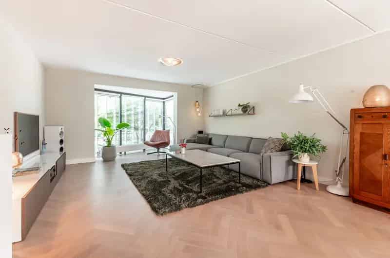 Herenhuis 5 slaapkamers Parkwijk Almere