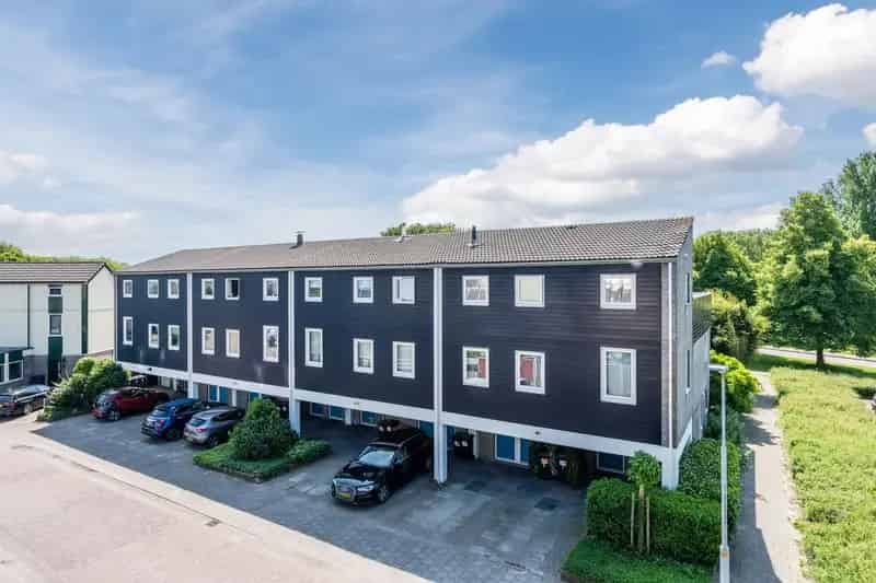Maisonnette te koop Hoofddorp 2 slaapkamers tuin parkeerplaats A+