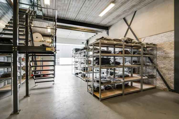 Bedrijfshal te koop Weert 145m²