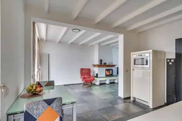 Ruime Hoekwoning 4 Slaapkamers Dubbele Garage Patiotuin