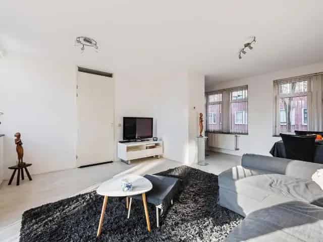 Ruime Bovenwoning Rotterdam Zuid 112m2 2Badkamers