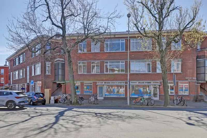 3 Kamer starterswoning te renoveren Rustenburg Oostbroek 60m2