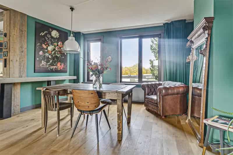 Appartement Schiedam Gracht: Industrieel Design & Romantisch Charme