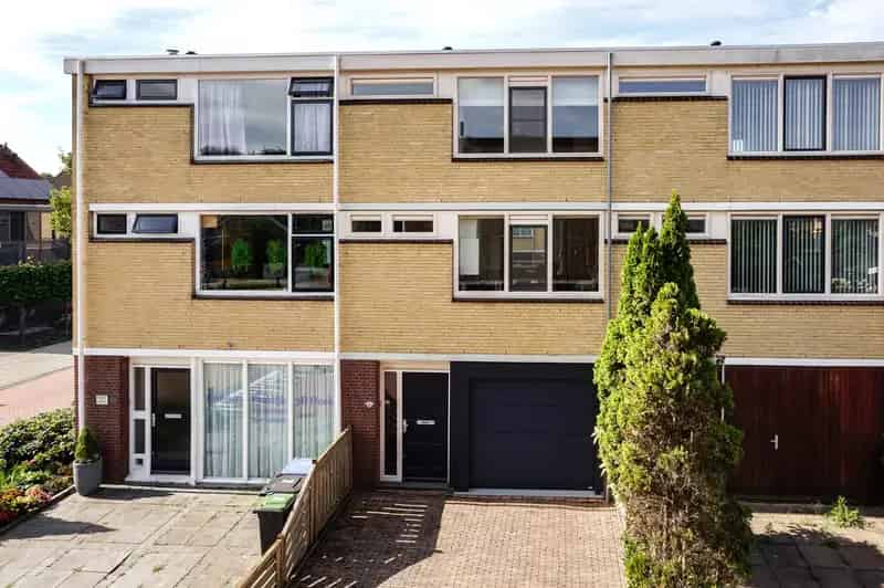 Ruime 4 Kamer Drive In Woning Bleiswijk Diepe Tuin Garage
