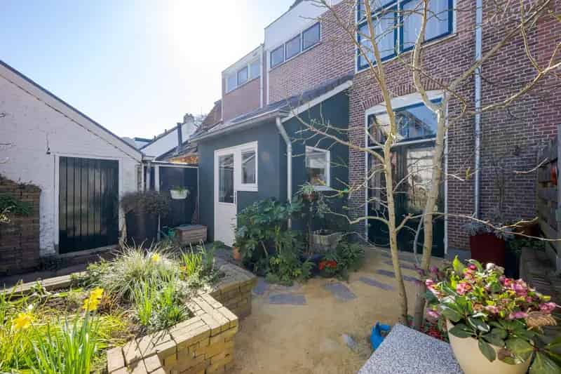 Huis te koop Papelaan Voorschoten: 6 kamers, energielabel B